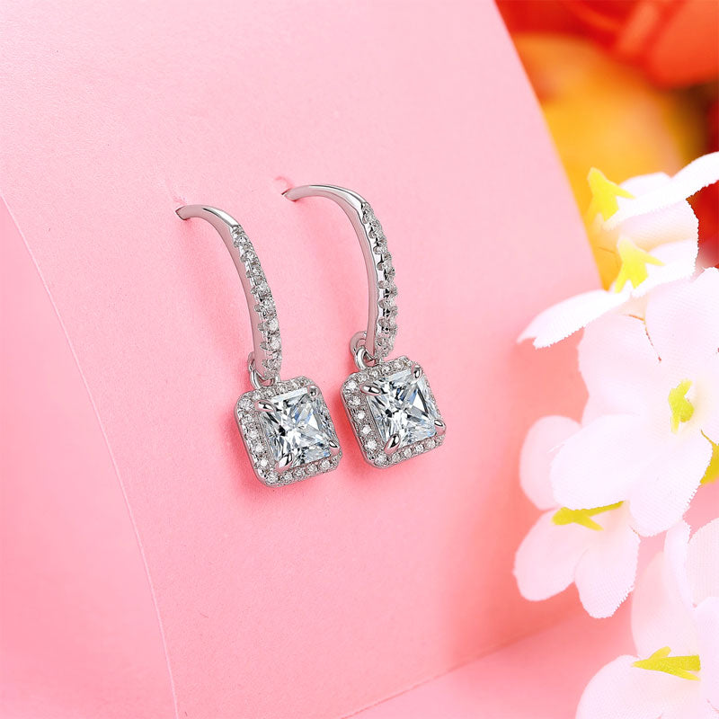 The Regent Set - princess cut moissanite earrings detail view