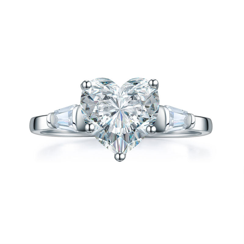 Solid 925 Sterling Silver Heart Ring 2 Carat - View 3 | SelinJewels