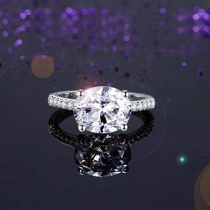 The Elodie Set - oval ring angle view