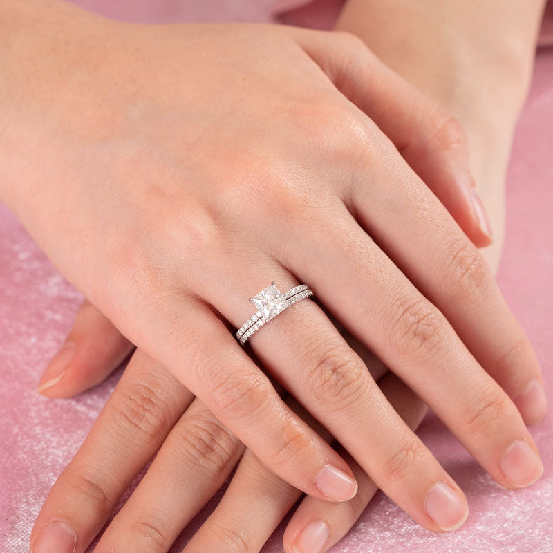 Princess Cut Moissanite Diamond Ring Set - View 4 | SelinJewels