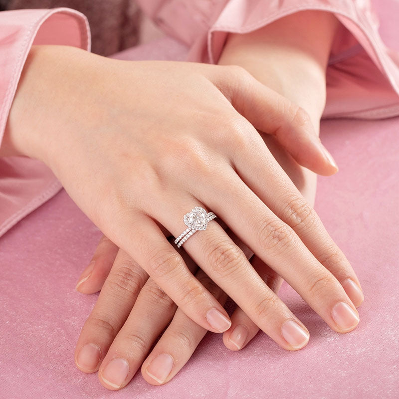 1 Carat Heart Moissanite Diamond Ring Set - View 2 | SelinJewels