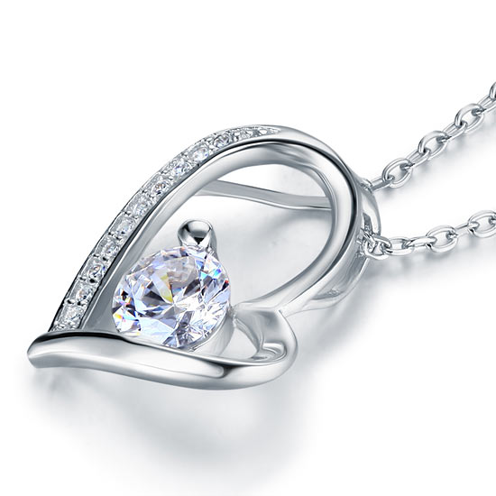 1 Carat Simulated Diamond Heart Pendant - View 3 | SelinJewels