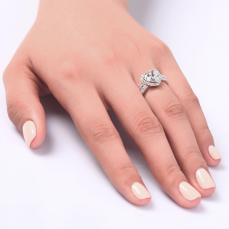 2 Carat Heart Cut Simulated Diamond Wedding Ring - View 2 | SelinJewels