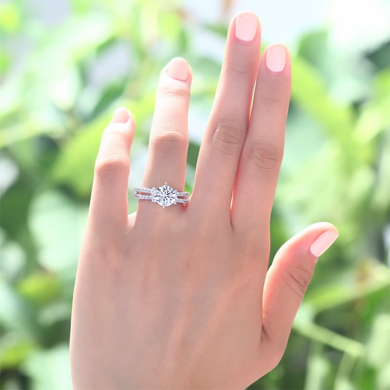 2 Carat Simulated Diamond Solid 925 Sterling Silver Wedding Engagement Ring