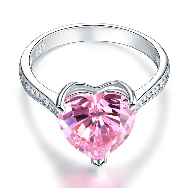 The Rosalie Set - pink heart ring detail view