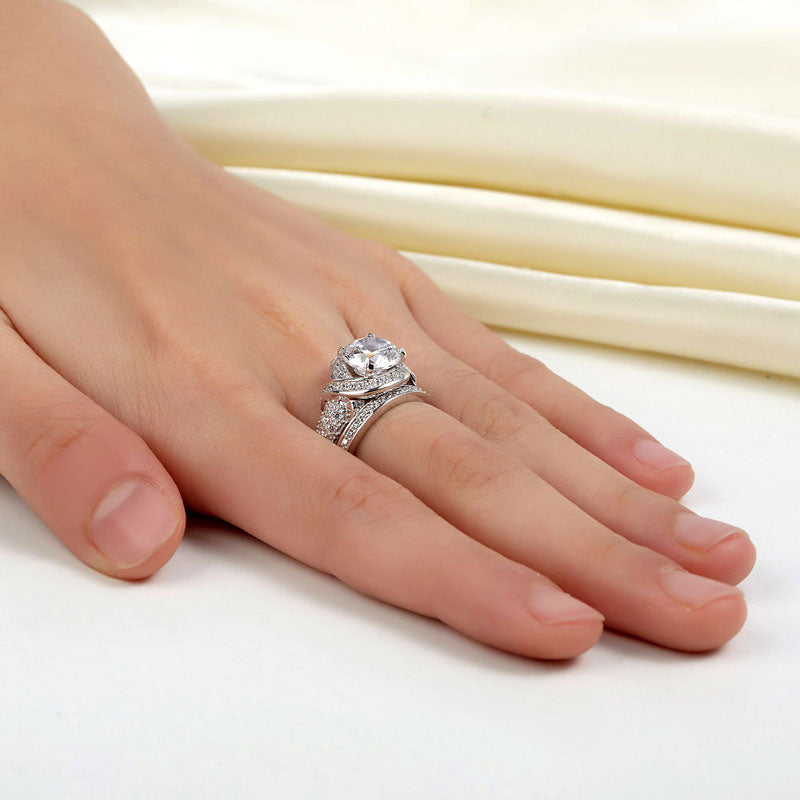 Luxury Vintage Wedding Anniversary Ring Set - View 6 | SelinJewels