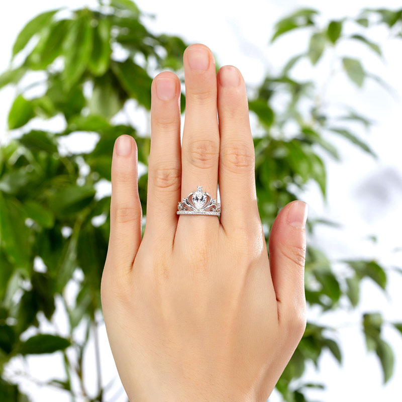Solid 925 Sterling Silver Crown Ring Pear Cut - View 2 | SelinJewels