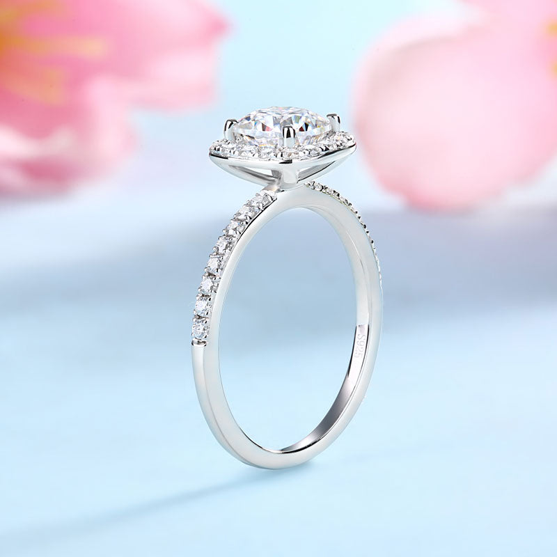 Cushion Cut Moissanite Diamond Ring Set - View 6 | SelinJewels