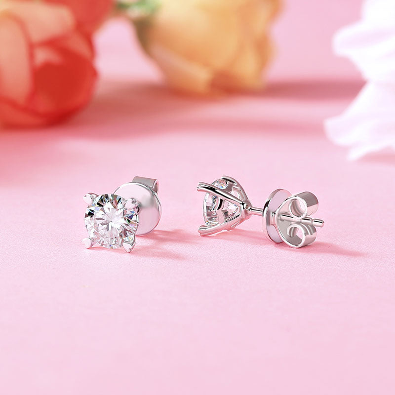 The Amorette Set - heart moissanite earrings angle view