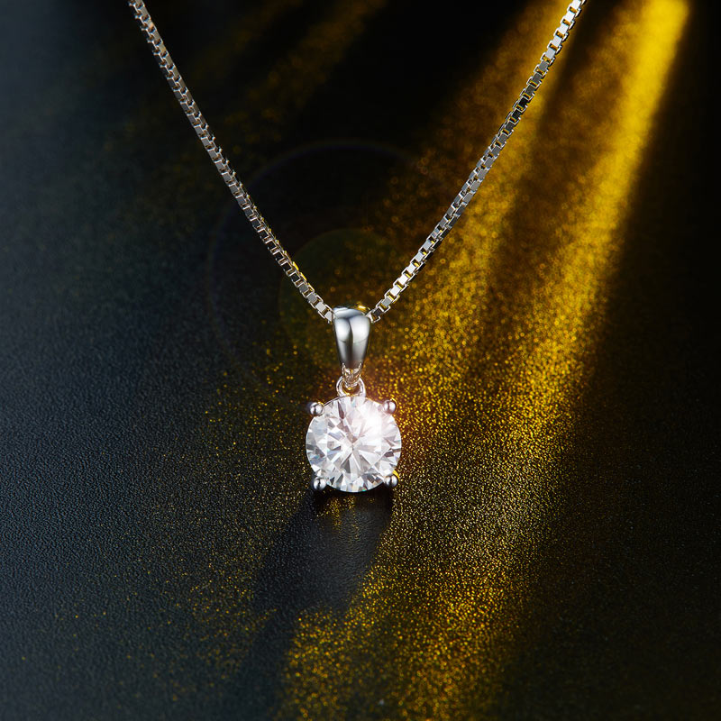 1 Carat Moissanite Diamond Pendant Necklace - View 4 | SelinJewels
