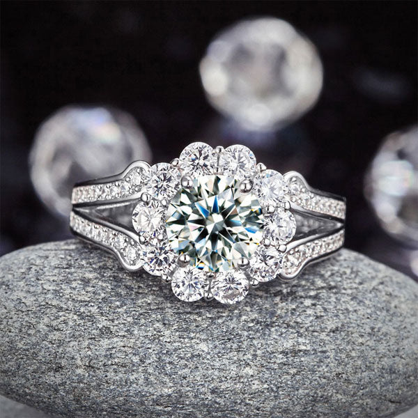 Art Deco Vintage Ring Simulated Diamond - View 6 | SelinJewels
