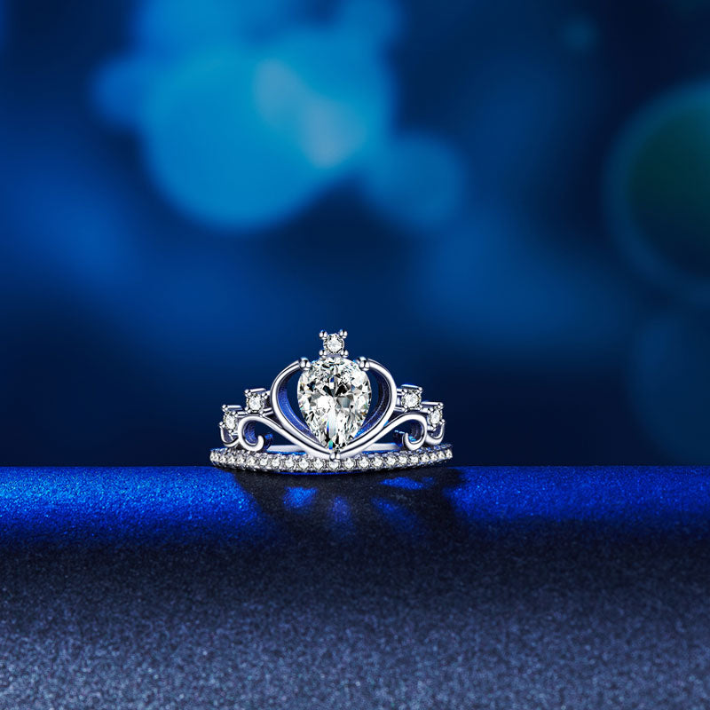 Solid 925 Sterling Silver Crown Ring 1 Carat Pear Cut for Lady Trendy Stylish Jewelry