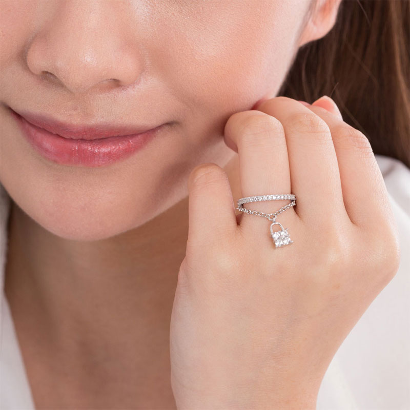 Solid 925 Sterling Silver Band Ring Dangle Purse Sparkling Simulated Diamond for Lady Trendy Stylish