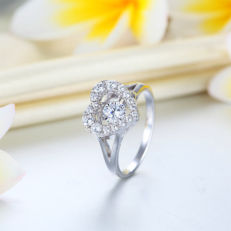 Dancing heart ring XFR8283