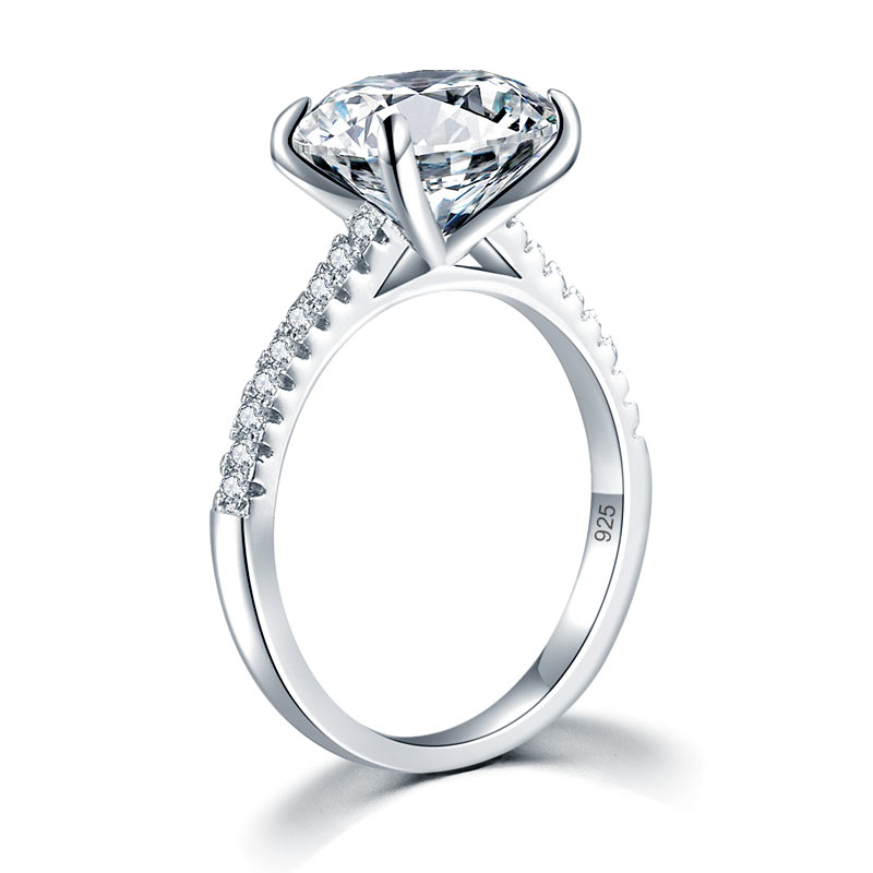 The Elodie Set - oval ring alternate view
