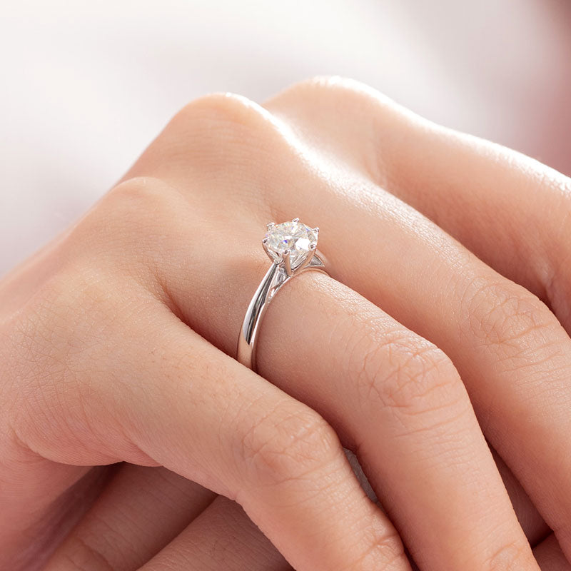 The Solenne Set - moissanite ring angle view