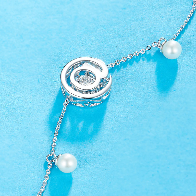 Moissanite Pearl Dancing Stone Bracelet 925 Silver - Detail View | SelinJewels