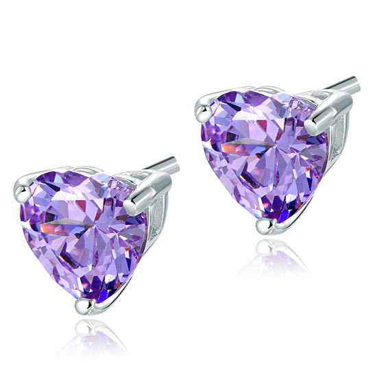 The Violette Set - purple heart earrings detail view