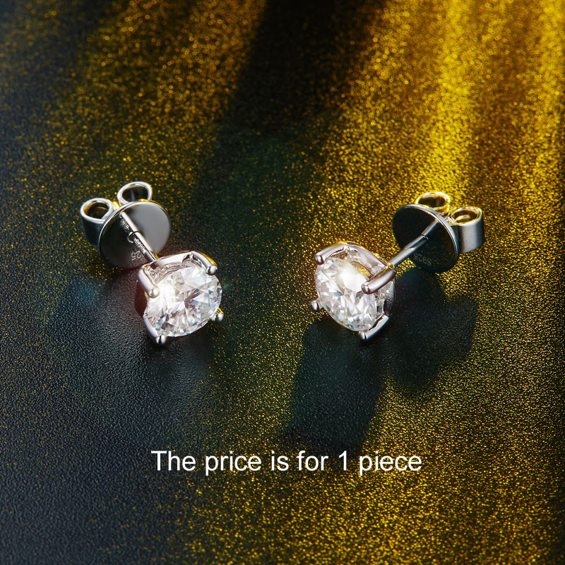 1ct Moissanite Men's Stud Earring Silver - Angle View | SelinJewels