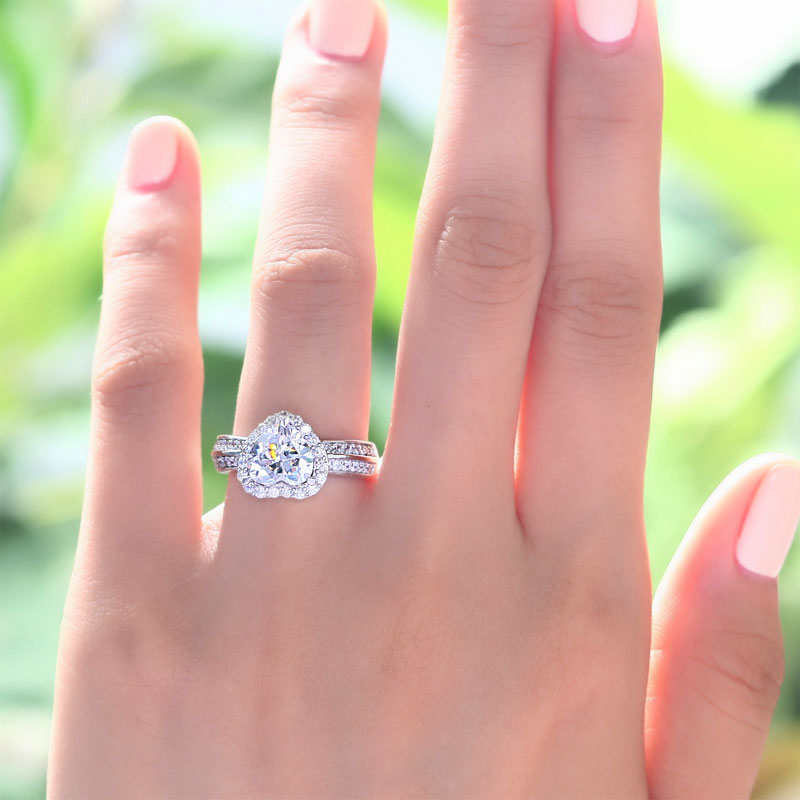 2 Carat Heart Cut Simulated Diamond Wedding Ring - View 5 | SelinJewels