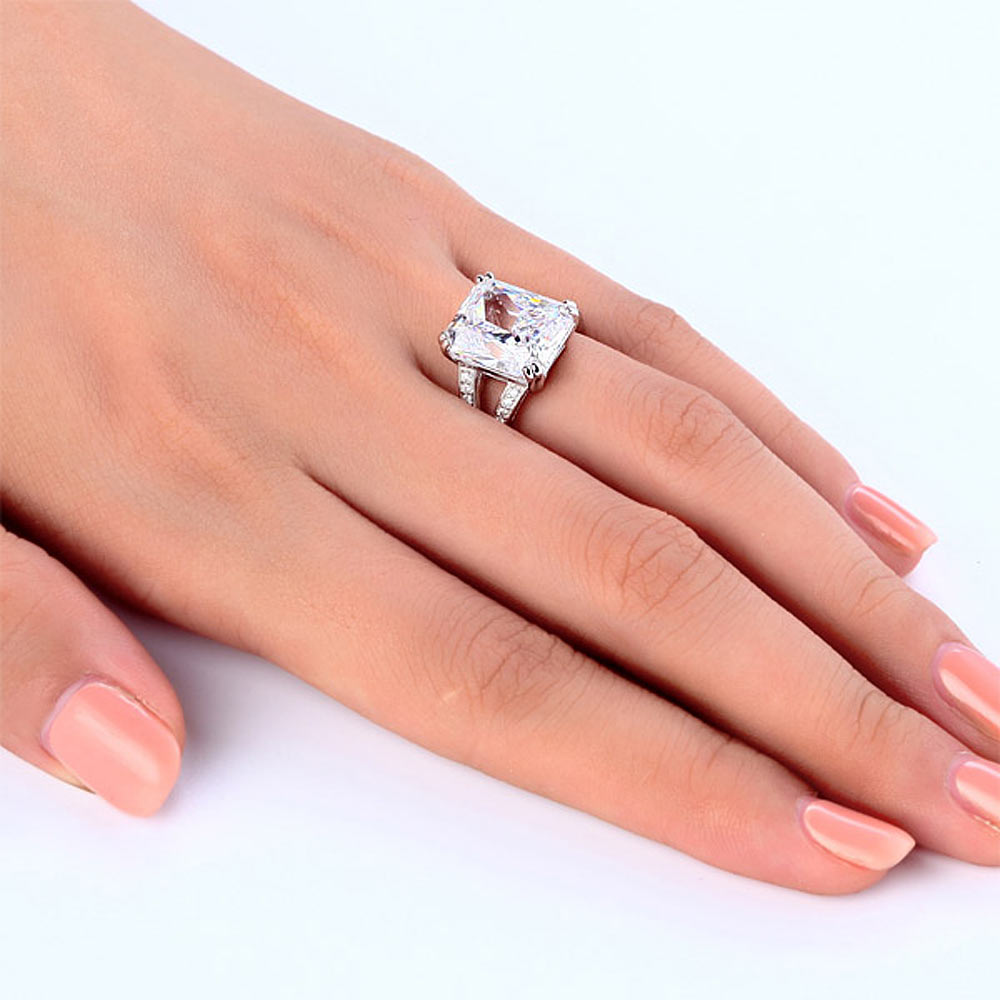 Solid 925 Sterling Silver Luxury Ring Anniversary 6 Carat Simulated Diamante
