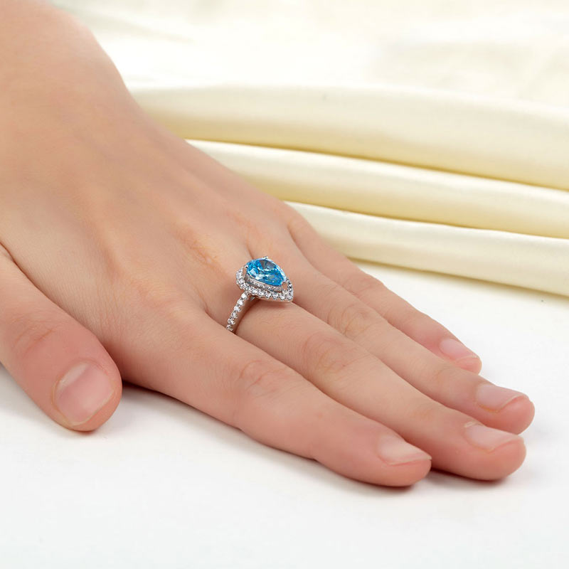 The Azure Set - blue pear ring model view