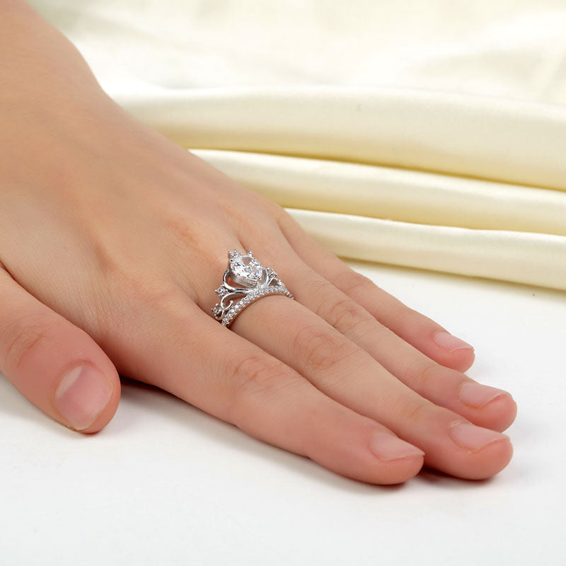 Solid 925 Sterling Silver Crown Ring 1 Carat Pear Cut for Lady Trendy Stylish Jewelry