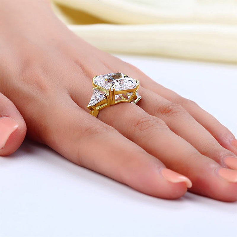 Solid 925 Sterling Silver Three-Stone Luxury Ring Anniversary 8 Carat Simulated Diamond Yellow Gold Plated