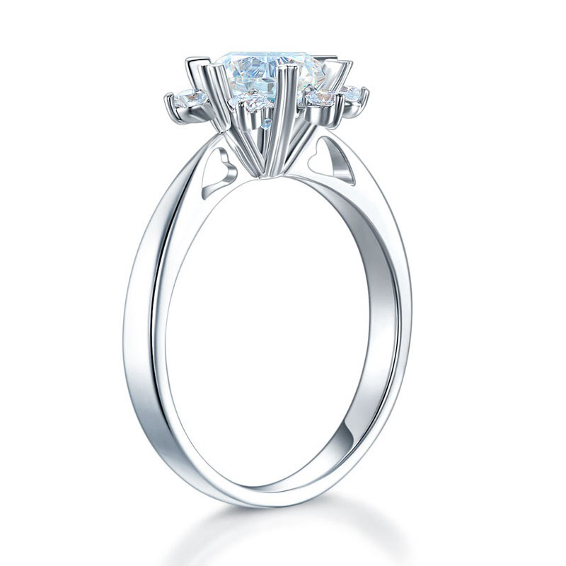The Fleur Set - flower moissanite ring side view