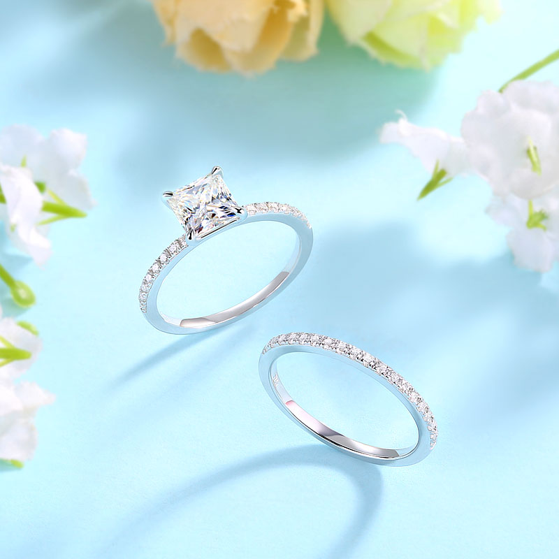 Princess Cut Moissanite Diamond Ring Set - View 3 | SelinJewels